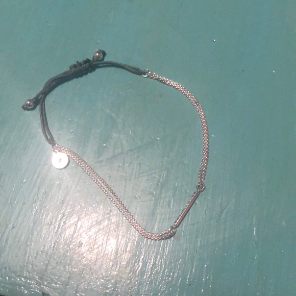 Simple Rhinestone Bracelet - Picture 4 of 4